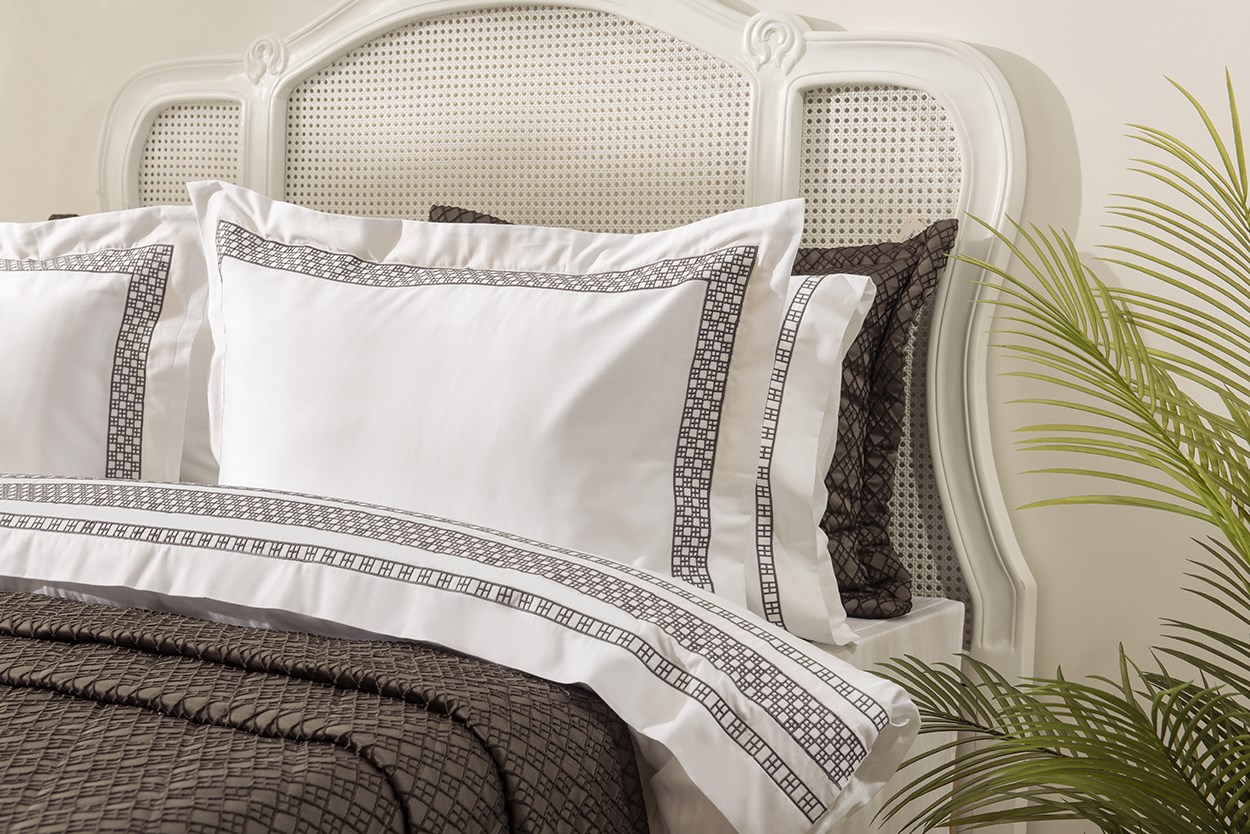 Nakışlı Nevresim Takımı Çift Kişilik Veronica By Antrasit