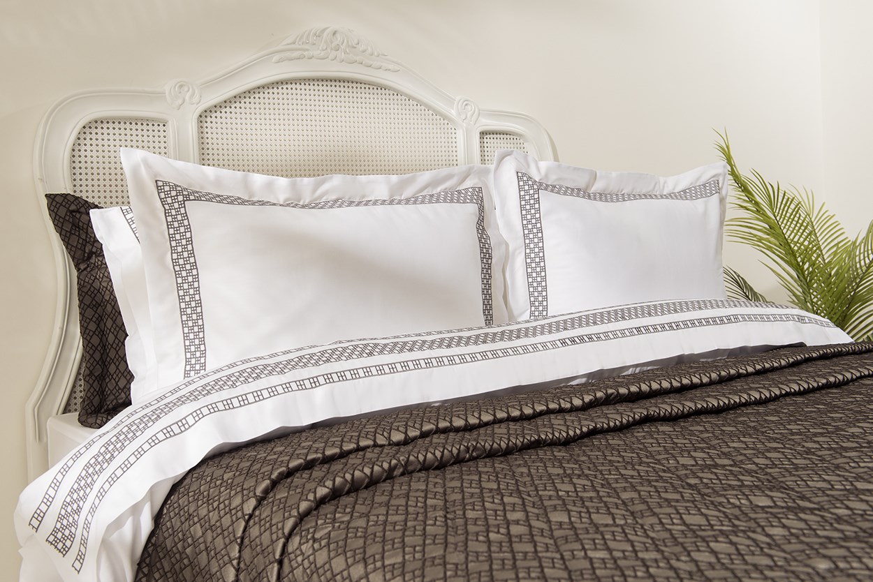 Nakışlı Nevresim Takımı Çift Kişilik Veronica By Antrasit