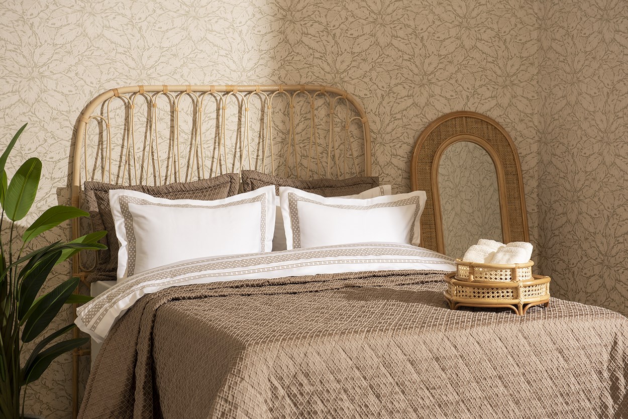 Nakışlı Nevresim Takımı Çift Kişilik Veronica By Taş Rengi