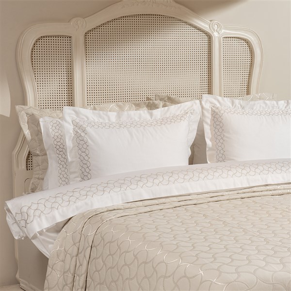 Nakışlı Nevresim Takımı Çift Kişilik Peony - 120 Tel By Kum Rengi