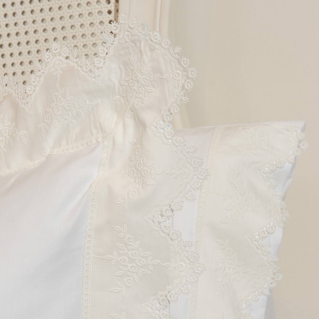 Nevresim Takımı Çift Kişilik Fisto Lina FA-8566 - 120 Tel Beyaz