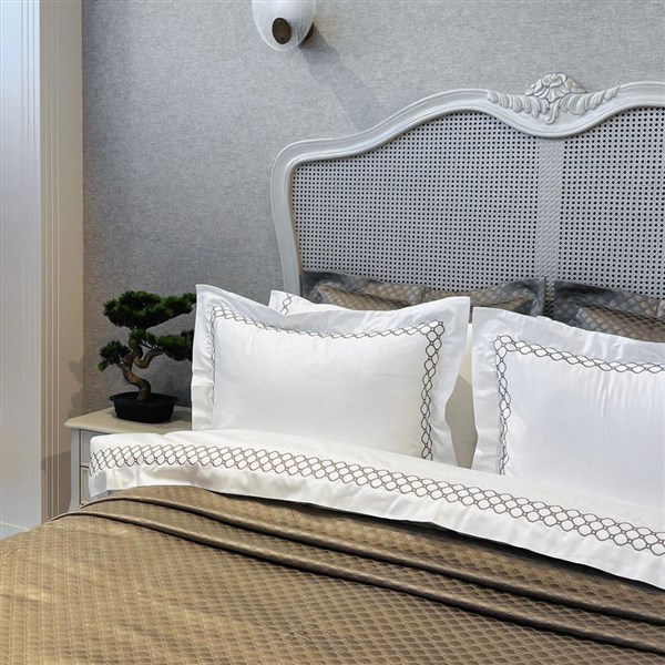 Nakışlı Nevresim Takımı Çift Kişilik Lotus - 120 Tel By-Mınk