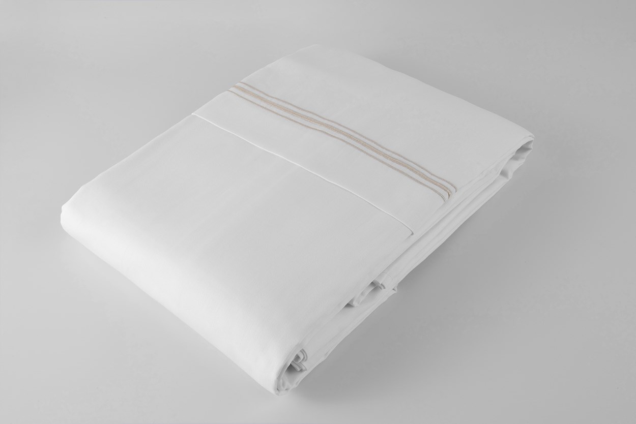 Kalın 3 Sıra Pikolu Çift Kişilik Nevresim Takımı Beyaz-Bej