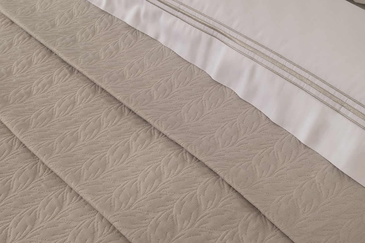 Kalın 3 Sıra Pikolu Çift Kişilik Nevresim Takımı By Gri