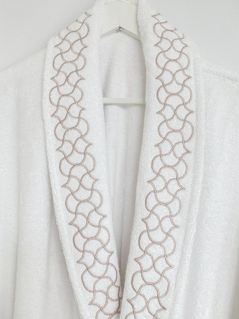 Nakışlı Bornoz Peony By Kum Rengi