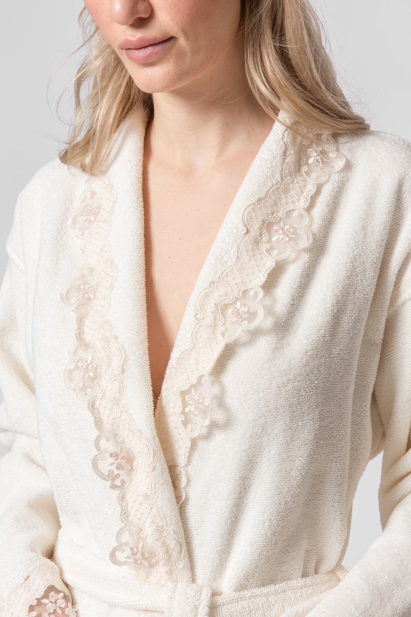 Dantelli Bornoz Açelya Kemik