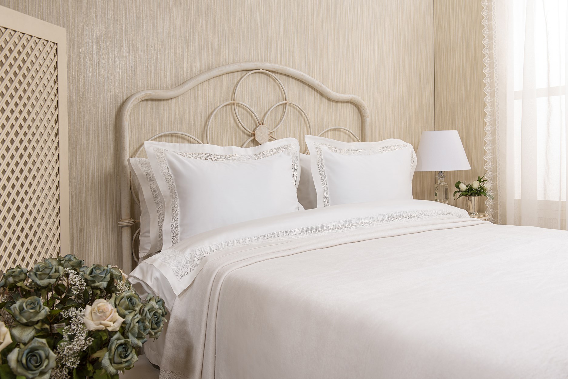 Dantelli Battaniye Çift Kişilik Dalian Kemik