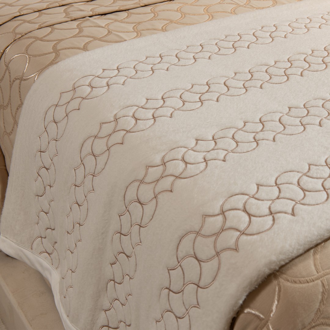 Nakışlı Battaniye Çift Kişilik Peony Km Bej