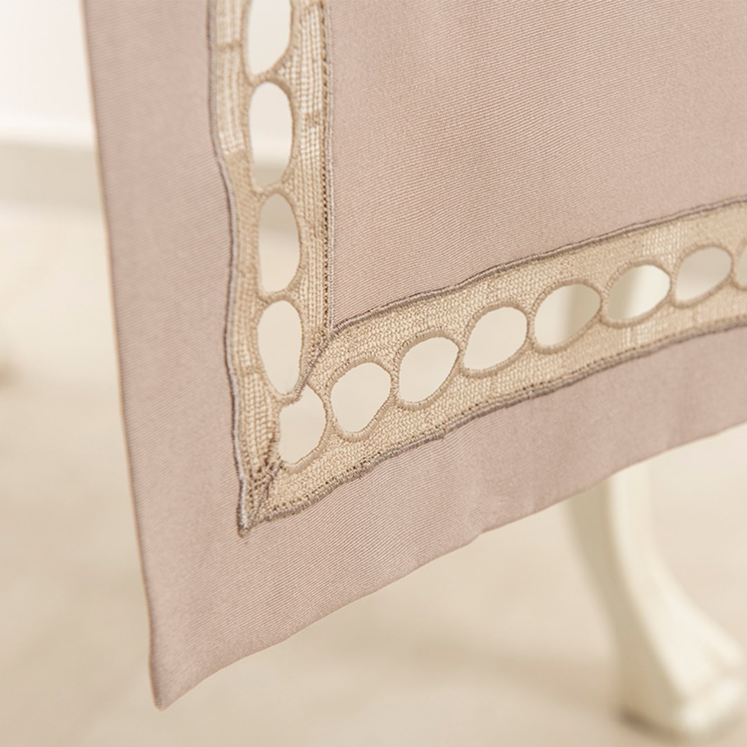 Dantelli Masa Bandı Pamina Taş Rengi