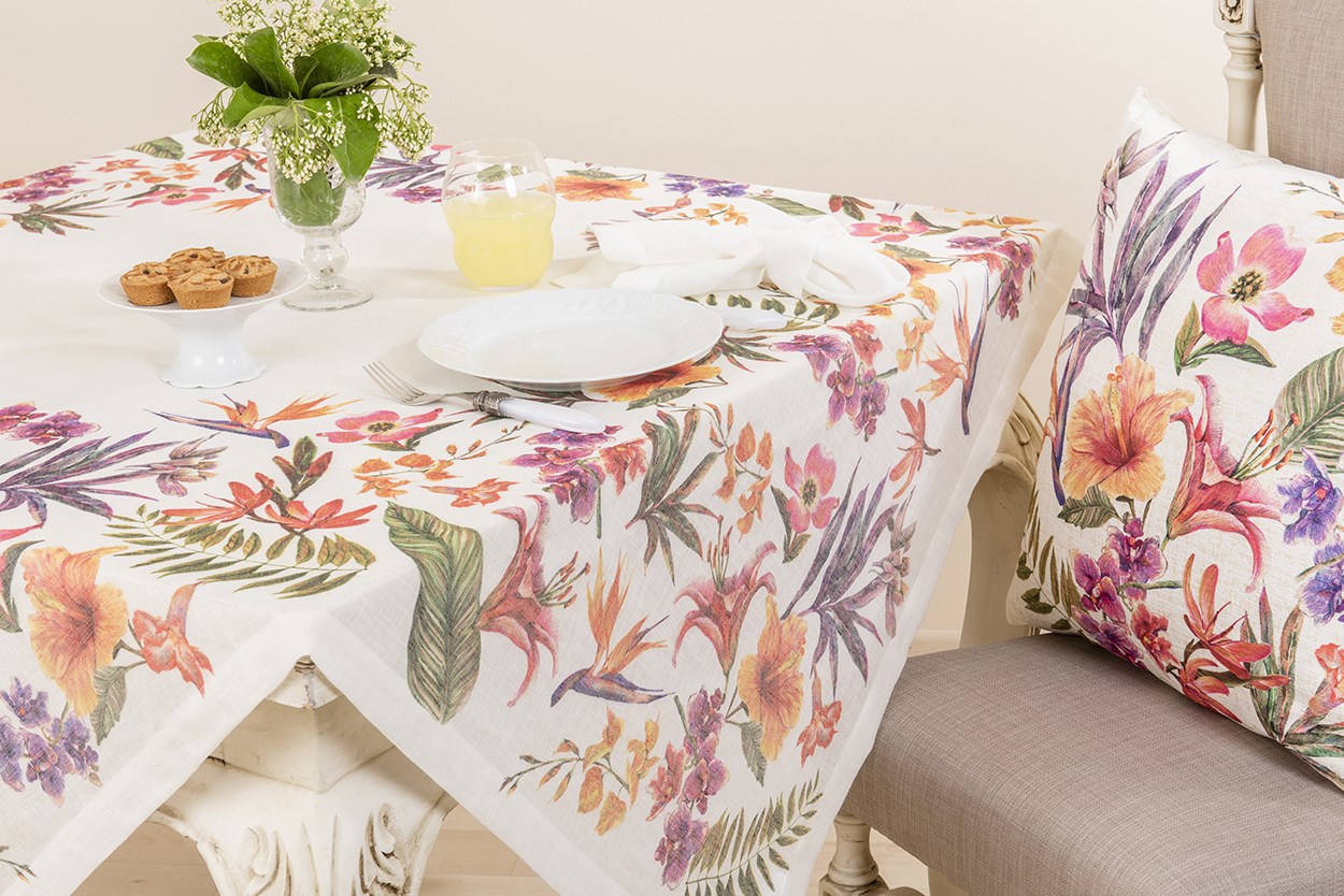 Baskılı Masa Örtüsü Gardenia Renkli