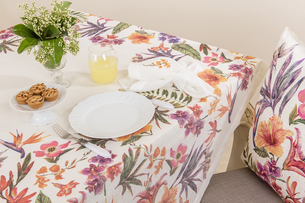 Baskılı Masa Örtüsü Gardenia Renkli