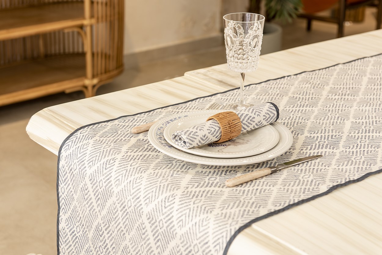 Baskılı Masa Bandı Vega Lacivert