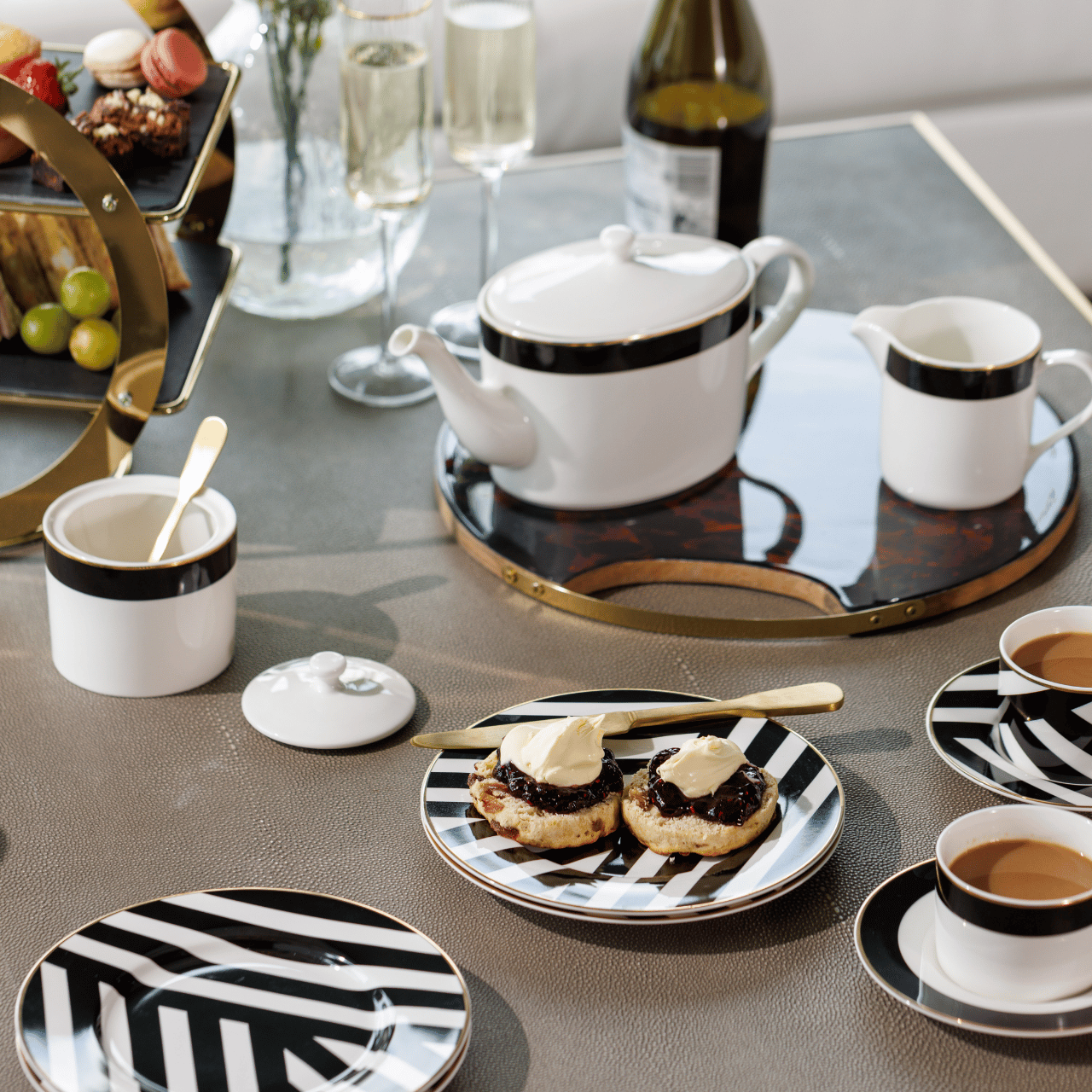 Luxe Deco Fine China 2'li Sütlük ve Şekerlik MKLDSUGCRMSET 